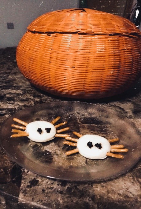 Cheesy Spiders