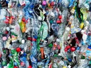 Plastic, a Major Polluter: How You Can Take Action